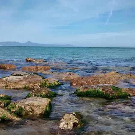 Apartamento Primera Linea De Playa. Dénia