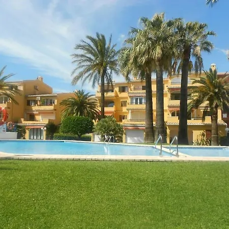 Primera Linea De Playa. 아파트 데니아