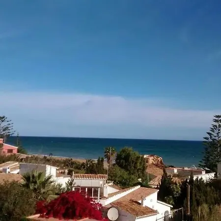 Apartment Primera Linea De Playa. *