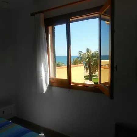 Primera Linea De Playa. Apartment *