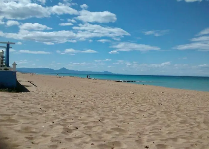 Primera Linea De Playa. Apartament Denia