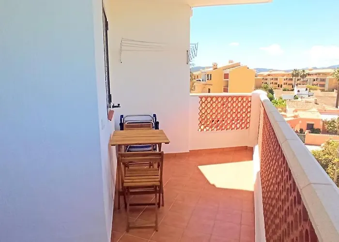 Primera Linea De Playa. Apartament Denia